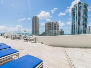 335 S Biscayne Blvd 2003, Miami FL 33131