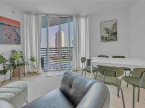 335 S Biscayne Blvd 2003, Miami FL 33131