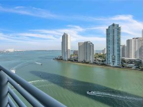 335 S Biscayne Blvd 2003, Miami FL 33131