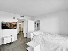 1800 N Bayshore Dr 2407, Miami FL 33132