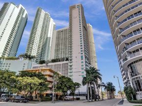 1800 N Bayshore Dr 2407, Miami FL 33132