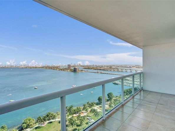 1800 N Bayshore Dr 2407, Miami FL 33132