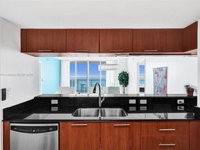 1800 N Bayshore Dr 2407, Miami FL 33132