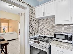 1868 NW 64th St, Miami FL 33147