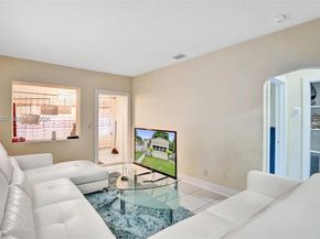 1868 NW 64th St, Miami FL 33147