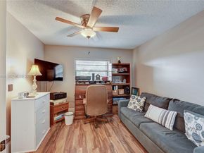 23344 Carolwood Ln 303, Boca Raton FL 33428