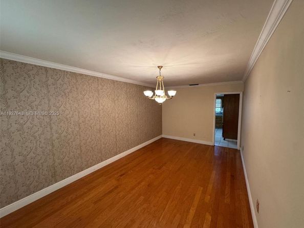 1101 SW 102nd Ct, Miami FL 33174