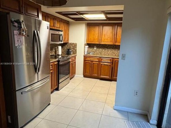 15039 SW 89th Terr Rd, Miami FL 33196