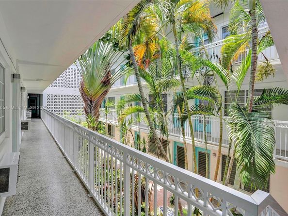 350 Collins Ave 310, Miami Beach FL 33139