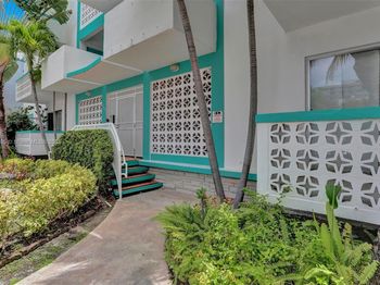 350 Collins Ave