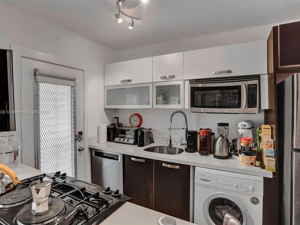 350 Collins Ave 310, Miami Beach FL 33139