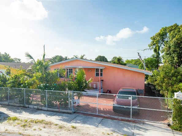 827 NW 73rd St, Miami FL 33150