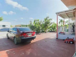 827 NW 73rd St, Miami FL 33150