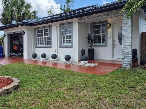 1176 NW 29th Way, Fort Lauderdale FL 33311