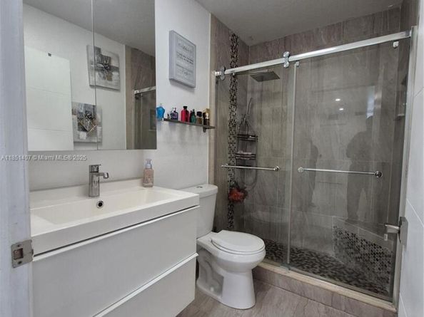 1176 NW 29th Way, Fort Lauderdale FL 33311