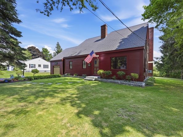 11 Betty, Auburn MA 01501