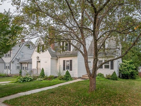 41 Dellwood Rd, Worcester MA 01602