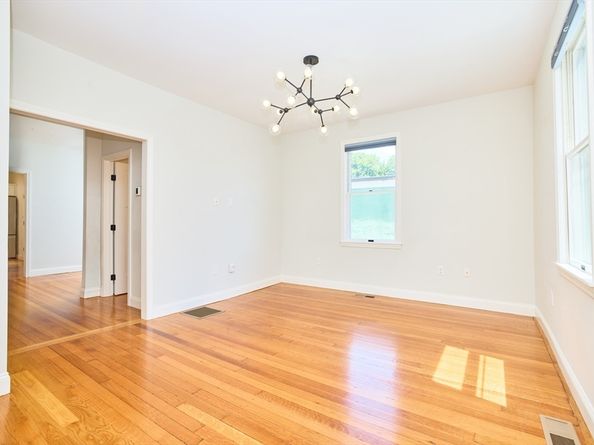 15 Clark St, Winchester MA 01890