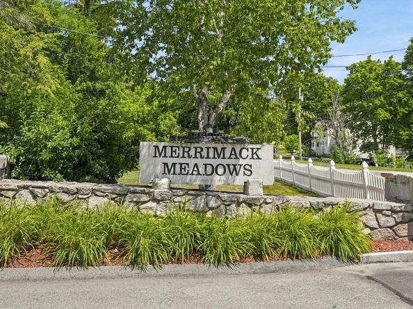 46 River Rd 225, Tewksbury MA 01876