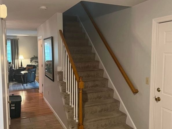 16 Stallbrook Rd 16, Milford MA 01757