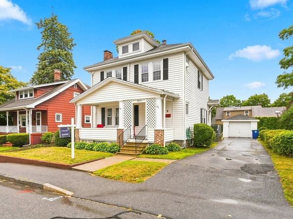 16 Elmlawn Rd, Braintree MA 02184