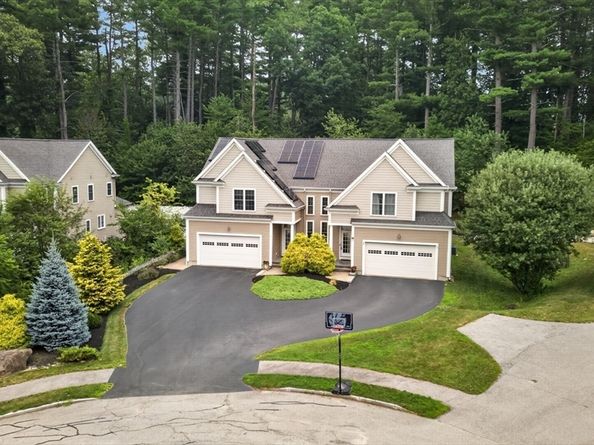 7 Cyrus Way, Northborough MA 01532