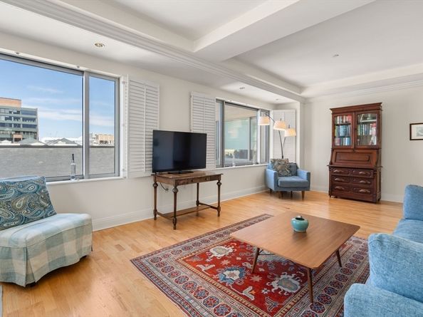 1 Huntington Ave 807, Boston MA 02116