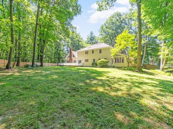 10 Wingate Ln, Acton MA 01720