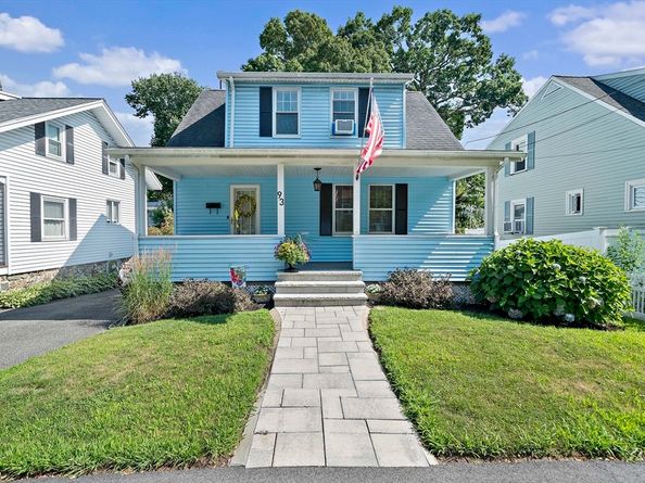 93 Elm St, Medford MA 02155