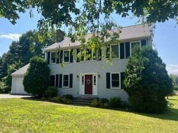 73 Lovering St, Medway MA 02053