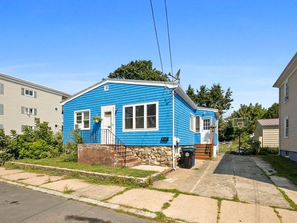 4 Arthur, Salem MA 01970
