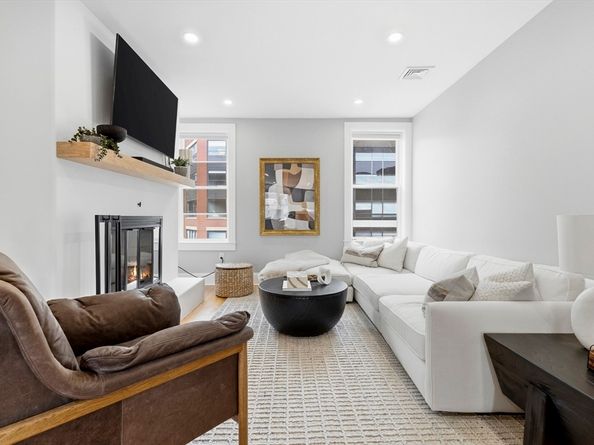 129 North Washington St 3, Boston MA 02113