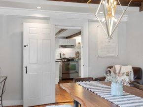 54 Ashland St, Newburyport MA 01950
