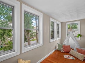 111 Chapman St 111, Watertown MA 02472