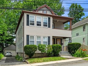 111 Chapman St 111, Watertown MA 02472