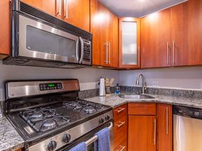 52 Cooper St. 1, Boston MA 02113