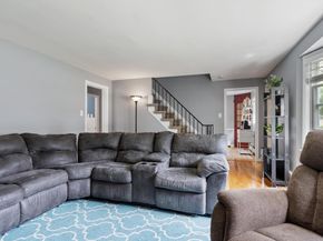 4 Cranston St, Worcester MA 01606