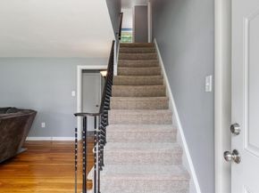 4 Cranston St, Worcester MA 01606
