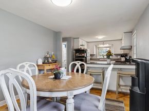 4 Cranston St, Worcester MA 01606