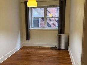 1834 Beacon St 11, Brookline MA 02445