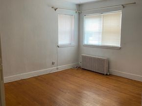 1834 Beacon St 11, Brookline MA 02445