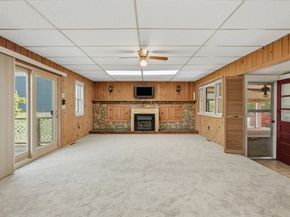 272 Glen Charlie Rd, Wareham MA 02538