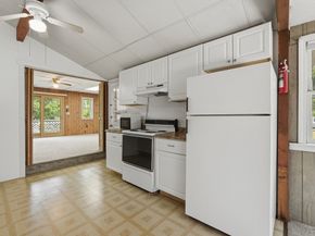 272 Glen Charlie Rd, Wareham MA 02538