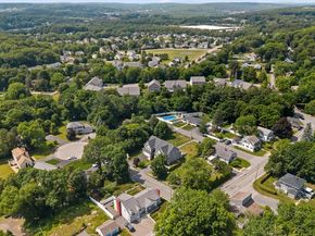6 Childs St, Shrewsbury MA 01545
