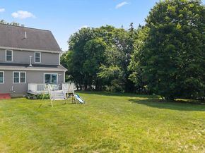 6 Childs St, Shrewsbury MA 01545