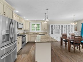 6 Childs St, Shrewsbury MA 01545