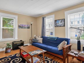 190-192 Main St, Maynard MA 01754