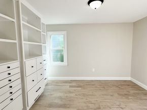 289 Commercial St, Whitman MA 02382