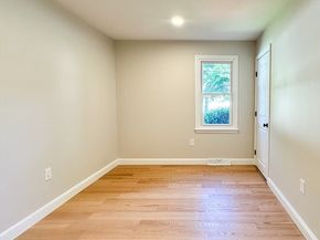 289 Commercial St, Whitman MA 02382