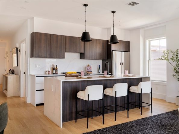 30 Condor St 4, Boston MA 02128